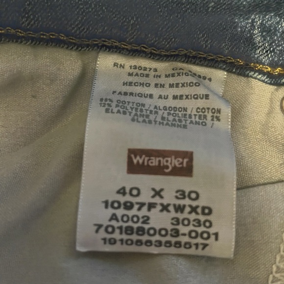 Wrangler Men's Dark Blue Relaxed Jeans 40x30 - Picture 4 of 4